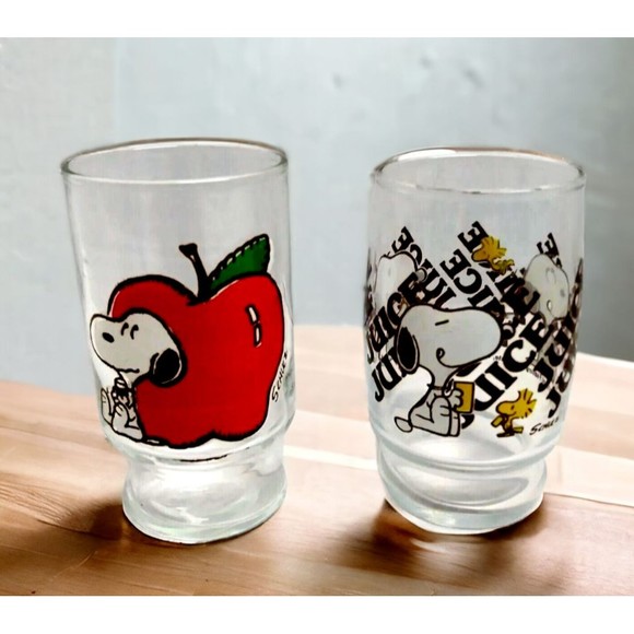 Snoopy Peanuts Juice Glasses Woodstock Apple Schulz (Lot of 2) VTG 1968 - Picture 10 of 10